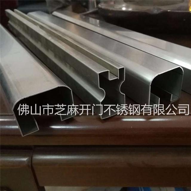 厂家直销各种颜色不锈钢装饰线条定制各种规格异型不锈钢包边条
