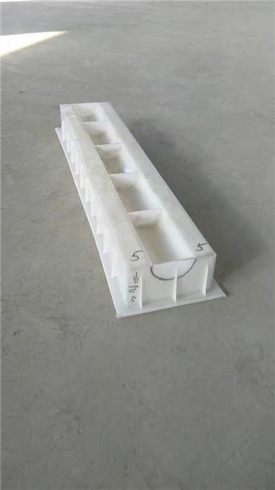 u型塑料流水槽模具 电缆槽模具 电缆槽模具厂家