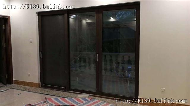 东莞市艾铂门窗铝合金玻璃门 高端家装建材