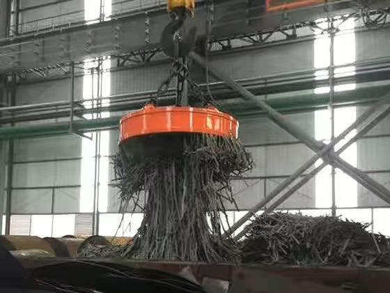 门市起重机 电磁吸盘