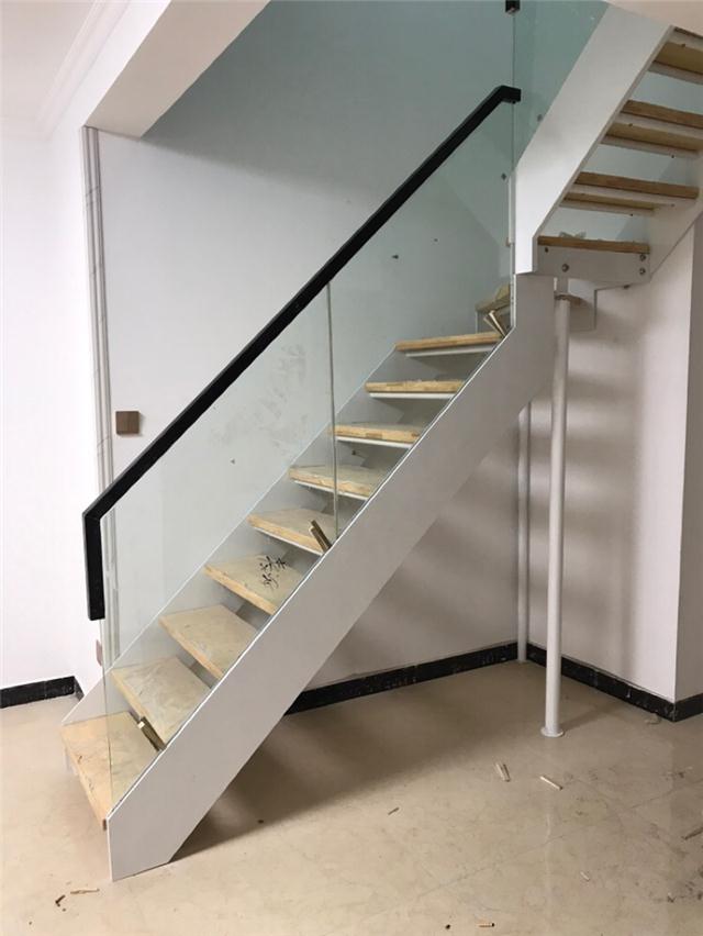艺步钢木楼梯复式跃层家用阁楼loft双梁玻璃护栏现代简约厂家定制