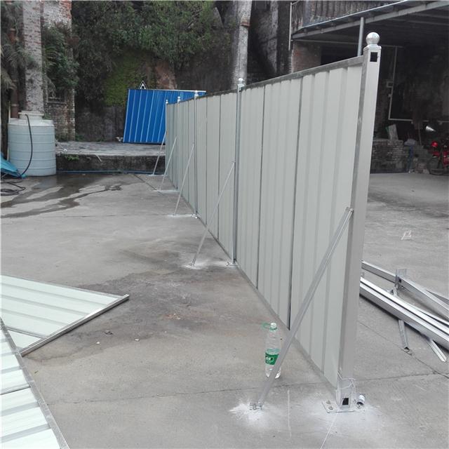 供应彩钢平面围挡工地用建筑围挡 蓝色铁皮围挡 质量保证