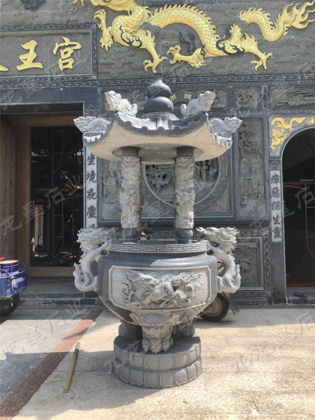 寺院的石材香炉 石雕香炉