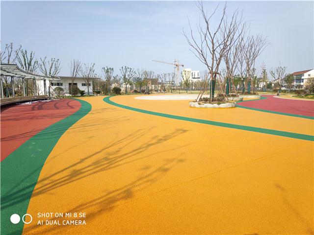 透水混凝土材料厂家 彩色透水路面 承揽透水地坪工程施工
