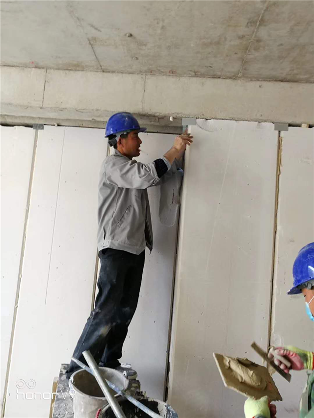 浙江alc板材安装 隔墙板安装队 alc板材专业安装队伍