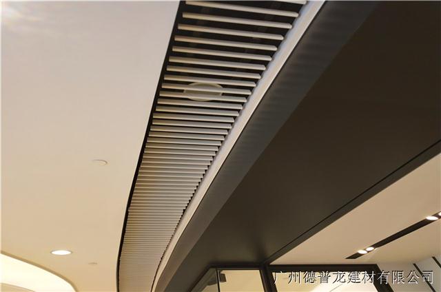 吊顶铝方通视角效果好 造型铝方通构造个性独特