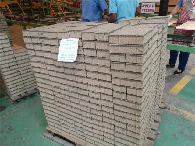 陶瓷透水砖 市政工程园林绿化用砖 各种规格可定做
