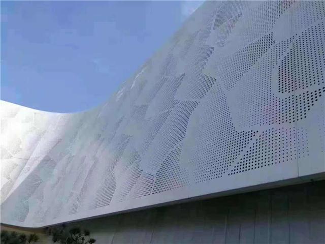 贵阳市工装图案冲孔铝单板,穿孔铝单板在铝板生产工艺