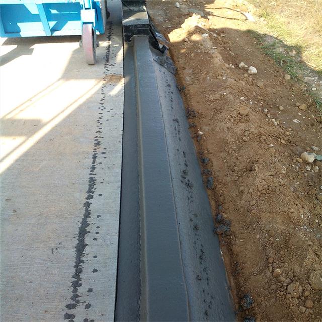 公路边路缘石滑模机路沿石成型机路牙成型机拦水带成型机滑模机
