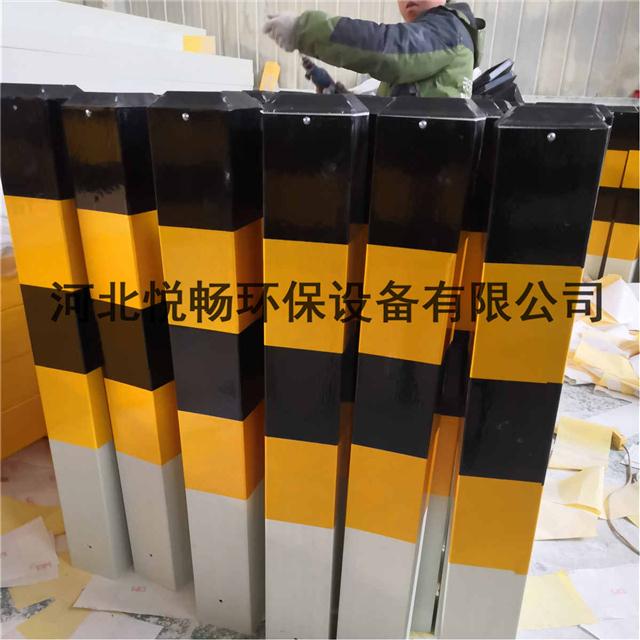 玻璃钢道口示警桩道路警示,标志显眼: 耐冲击,耐老化,适温性嫩好.