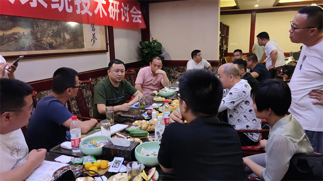 中国建材网