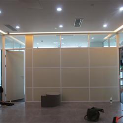 创意办公室屏风玻璃隔断 深圳美隔工厂 环保专业  价格实惠