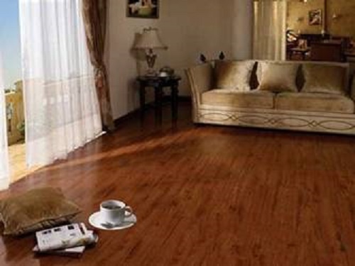  Which material is good for solid wood floor